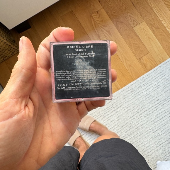 Givenchy Prisme Libre Blush - Picture 3 of 4